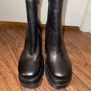 Steve Madden Black Leather Platform Boots